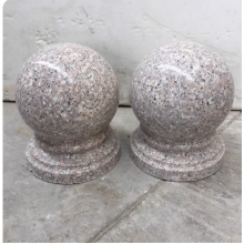 擋車球，直徑60(重約350公斤)